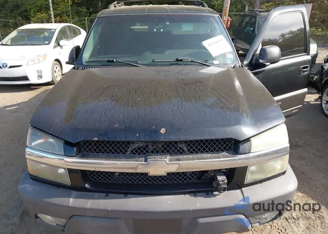 2003 Chevrolet Avalanche 1500 K1500 из США, поврежденный, VIN 3GNEK13T63G332804